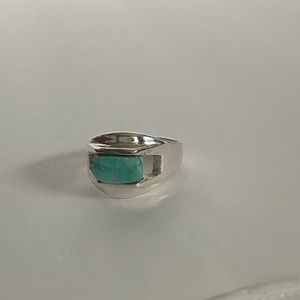 Vintage Silver and Turquoise Ring